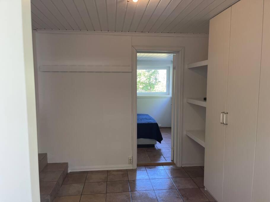 Ferienwohnung Fin Sentralt Hybel I Drammen Exterior foto