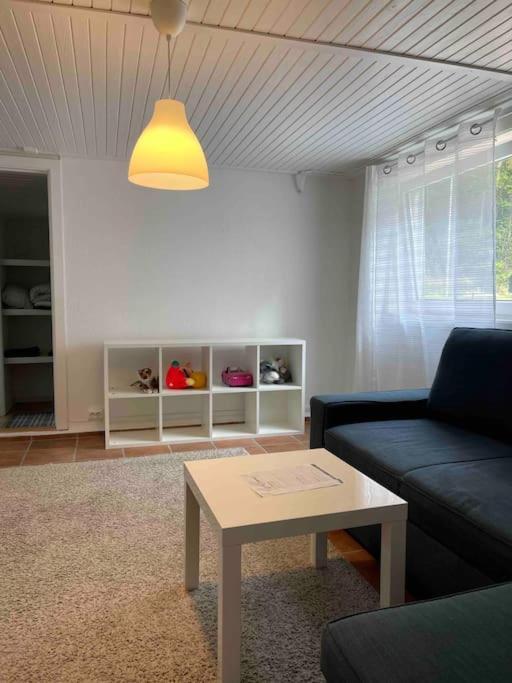 Ferienwohnung Fin Sentralt Hybel I Drammen Exterior foto