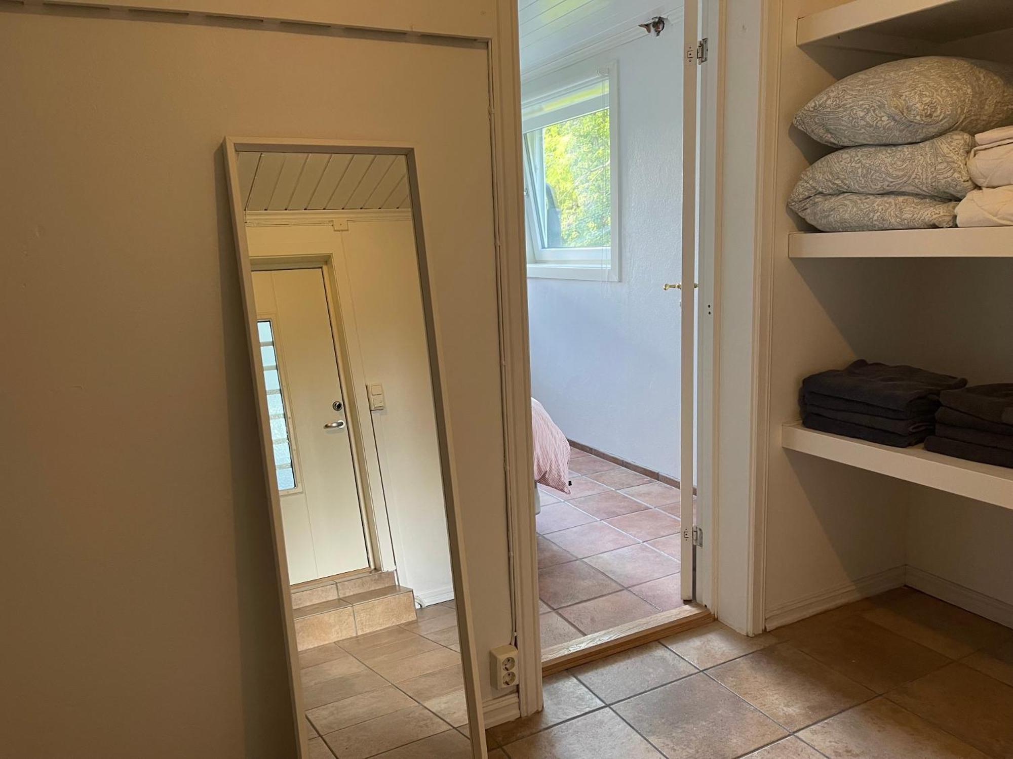 Ferienwohnung Fin Sentralt Hybel I Drammen Exterior foto
